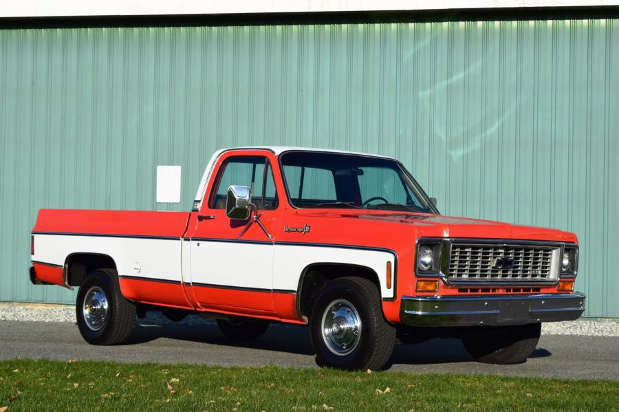  Chevrolet C10 Cheyenne Super 1974 года  (фото 18 из 365)